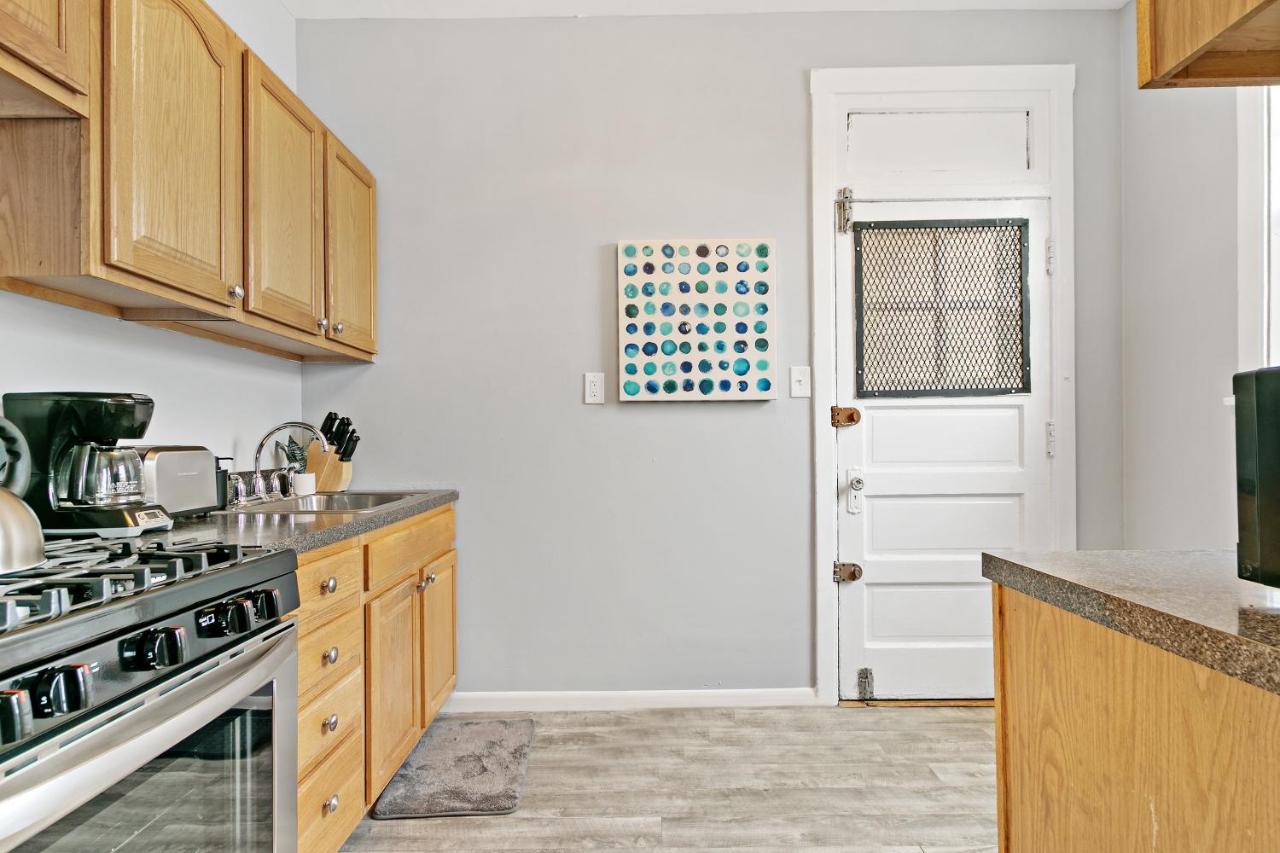 Captivating 1Br Apt With Full Kitchen - Belmont I4 Чикаго Екстер'єр фото